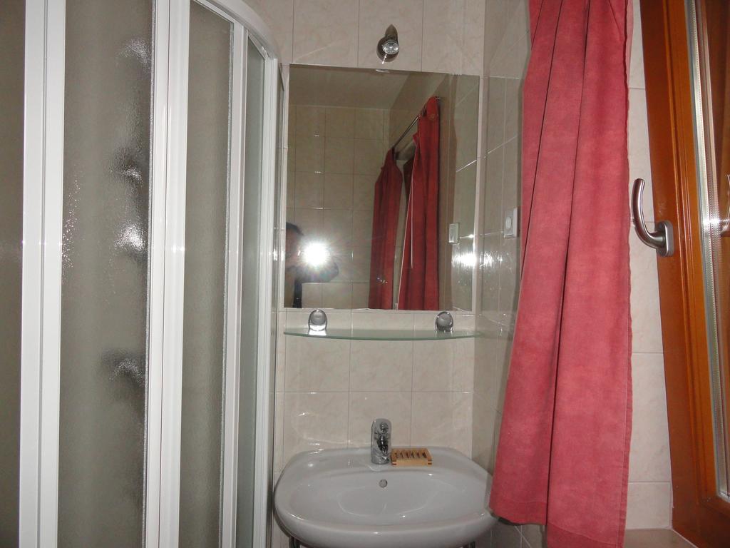 Farm Stay Dolinar Krainer Bohinjska Bela Δωμάτιο φωτογραφία
